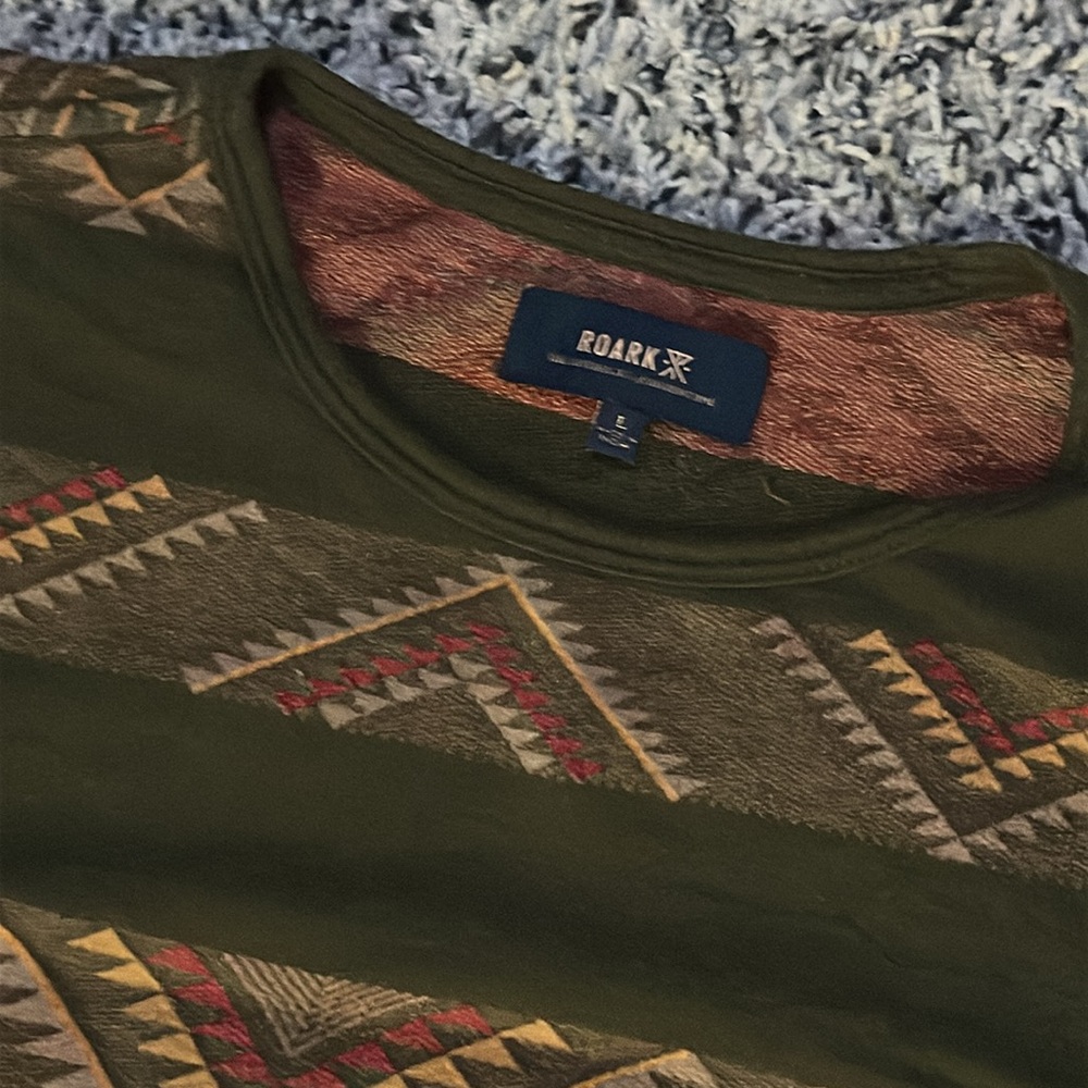 Roark 100% Organic Cotton Green Patterned Shirt with front pocket. Size L. - Picture 4 of 8
